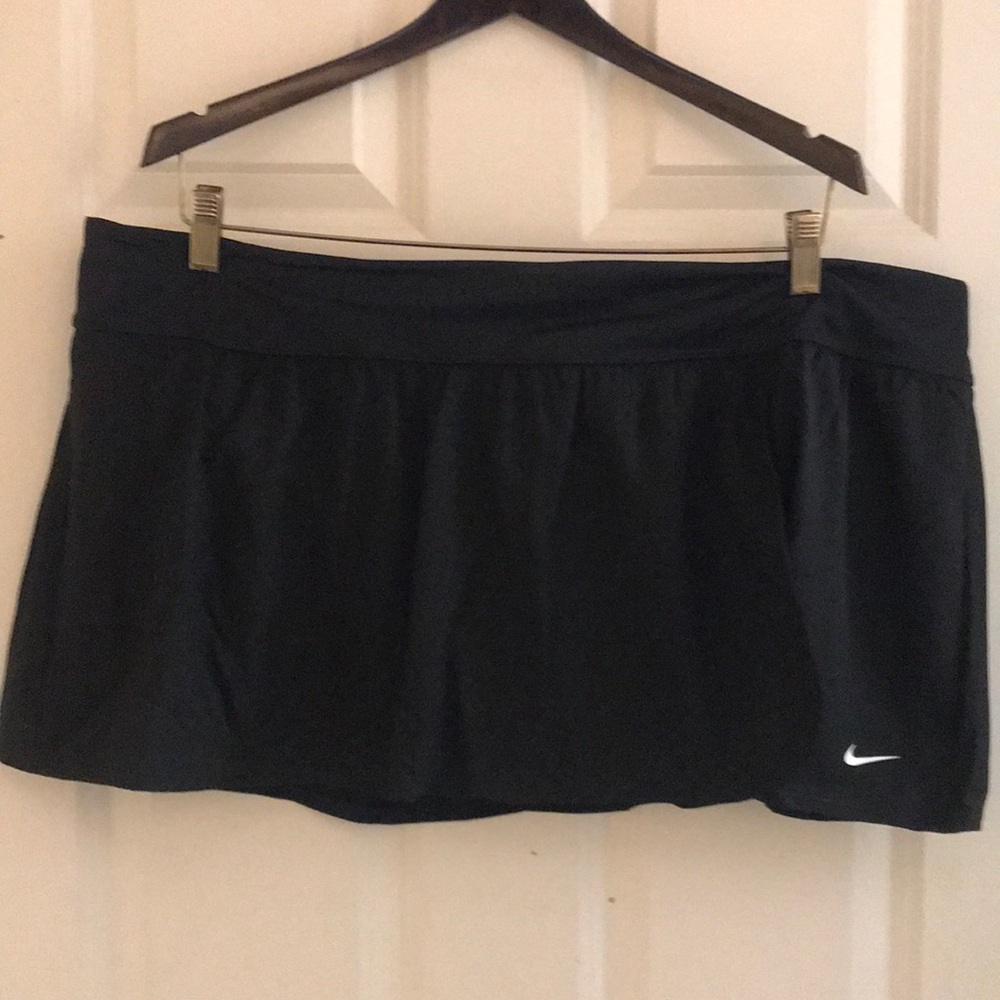 Nike Athletic/Athleisure/Swim Skort, NWT!